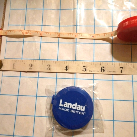 FREE with PURCHASE. Landau Retractable Measuring Tape - Picture 5 of 8